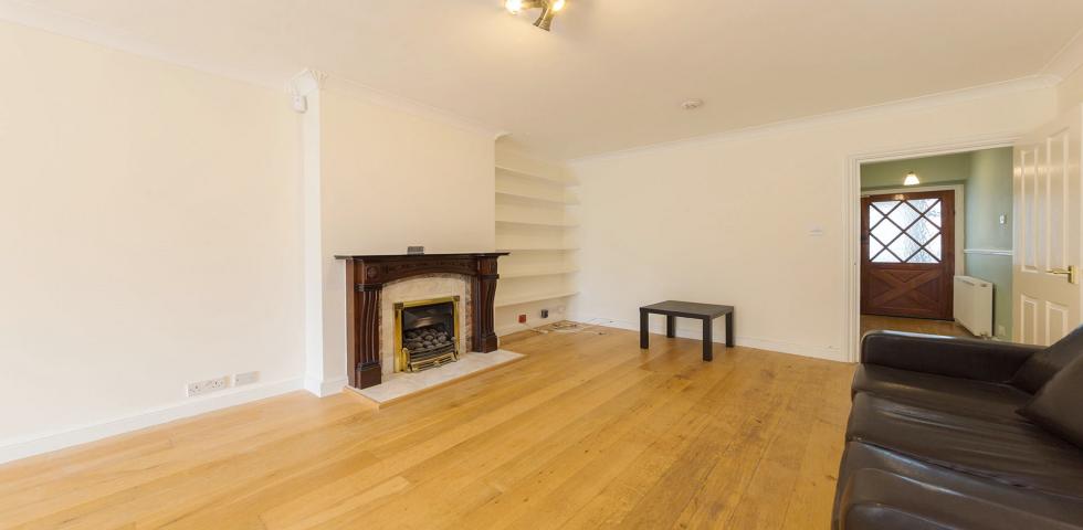 Stunning Semi-Detached House Chatsworth road, Willesden Green
